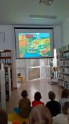 lekcja w bibliotece